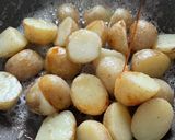 ☆新じゃがのにんにく醤油バター炒め☆作り方6写真
