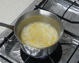 新玉ねぎとチーズの味噌汁作り方4写真