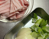 玉ねぎの甘みたっぷり！豚肉の生姜焼き弁当作り方1写真