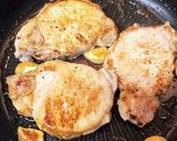 父の愛するトンテキ★ニンニク&醤油!作り方6写真