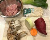 繊維質たっぷり　肉団子のお味噌汁作り方1写真