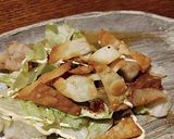 豚バラと餃子の皮でパリパリサラダ作り方5写真