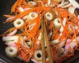 ニンジン炒め(竹輪・かまぼこ入り)作り方2写真