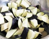 鶏皮と茄子の味噌炒め作り方3写真