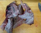 骨付き鯛のグリーンスープ♪作り方1写真