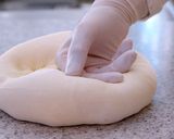 手ごねで作る☆大きな丸パン コブローフ作り方18写真