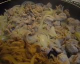 簡単豚丼♪温玉のせっ作り方3写真
