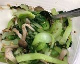 麹甘酒でチンゲン菜と舞茸の海苔胡麻和え作り方3写真