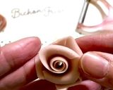 お弁当の隙間に♪魚肉ソーセージの薔薇作り方6写真