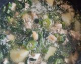 簡単★鶏胸肉と冷凍野菜のスープ作り方3写真