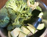 彩り野菜のアヒージョサラダ作り方1写真