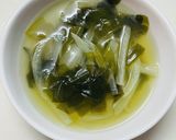 わかめと玉ねぎのコンソメスープ作り方4写真