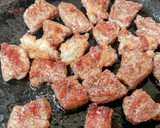 れんこんとステーキ肉のニンニク炒め♡作り方6写真