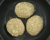 【低糖質】厚揚げでかさ増しハンバーグ作り方5写真