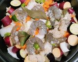 えびとたっぷり春野菜の塩麹蒸し作り方3写真