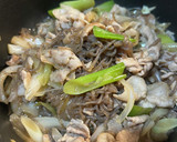 ★豚肉とネギと糸こんにゃくのすき焼き風★作り方5写真