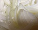かんたん新玉ねぎの甘酢ゴマ和え作り方1写真