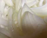 かんたん新玉ねぎの甘酢ゴマ和え作り方1写真