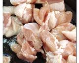 鶏肉と♪皮付きジャガイモ♪の トマト煮作り方4写真