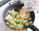 冷凍焼ビーフンを簡単野菜アレンジ♪作り方4写真