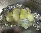 新玉ねぎのピリ辛和え物作り方1写真