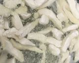 玉子無しでトロ～り！新玉ねぎと鶏むね肉丼作り方2写真