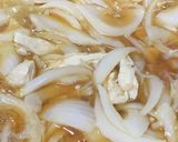 玉子無しでトロ～り！新玉ねぎと鶏むね肉丼作り方4写真