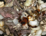 牛肉とまいたけのオイスターソース炒め作り方2写真