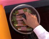 栄養満点！水菜のベーコン巻き【食遺産】作り方5写真