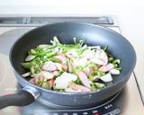 皆が大好きな定番パスタ【ナポリタン】作り方4写真