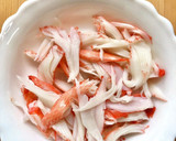 いい香り♪蓮根と茗荷・カニカマの酢の物作り方4写真