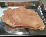 柔らか鶏胸肉ステーキにピリ辛ねぎソース作り方3写真