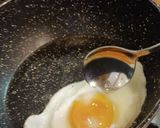 白身がきちんと固まってる目玉焼き作り方3写真
