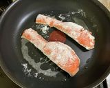 鮭のムニエル バター醤油をかけて作り方4写真