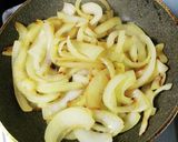 204　　玉ねぎとツナ缶の炒め作り方1写真
