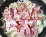 玉ねぎとベーコンの卵炒め作り方1写真