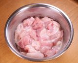 鶏もも肉とアスパラの和風バター醬油炒め作り方1写真