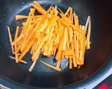 人参とピーマンの胡麻金平作り方1写真