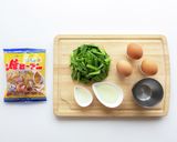 材料3つだけ！簡単 中華ニラ玉ビーフン作り方2写真