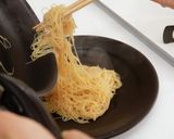 材料3つだけ！簡単 中華ニラ玉ビーフン作り方5写真