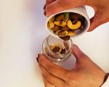 簡単!栄養満点!ローストナッツの蜂蜜漬け作り方3写真