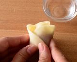 ホットプレートで薔薇餃子作り方7写真