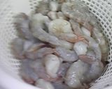 家庭の調味料でカンタン★エビチリ作り方1写真