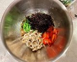 ひじき、しめじ、トマトのサラダ作り方3写真