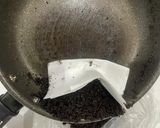 ドリップコーヒー後のコーヒー豆で油とり作り方14写真