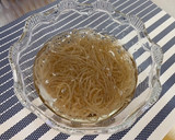 ひじきと糸こんにゃくの彩り和え作り方1写真