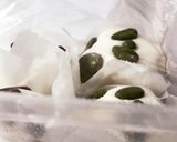 レンジで4分♪簡単可愛いパンダまん作り方5写真