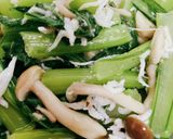 小松菜としめじの炒め物♡しらす乗せ♡簡単作り方6写真