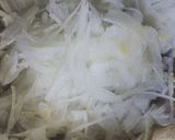 キャベツ玉ねぎ人参ピーマン入りのツナマヨ作り方2写真