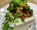 納豆とたっぷり薬味ネギのせ冷やっこ作り方1写真